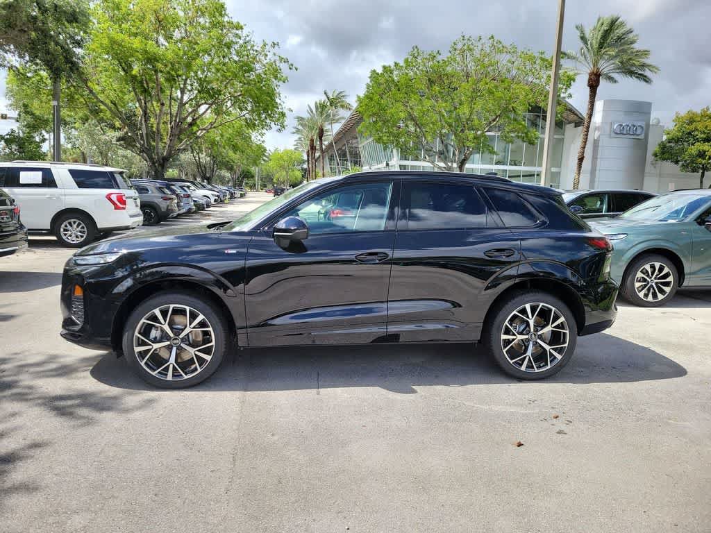 New 2026 Audi Q3 quattro 2.0T AWD/4WD image 5