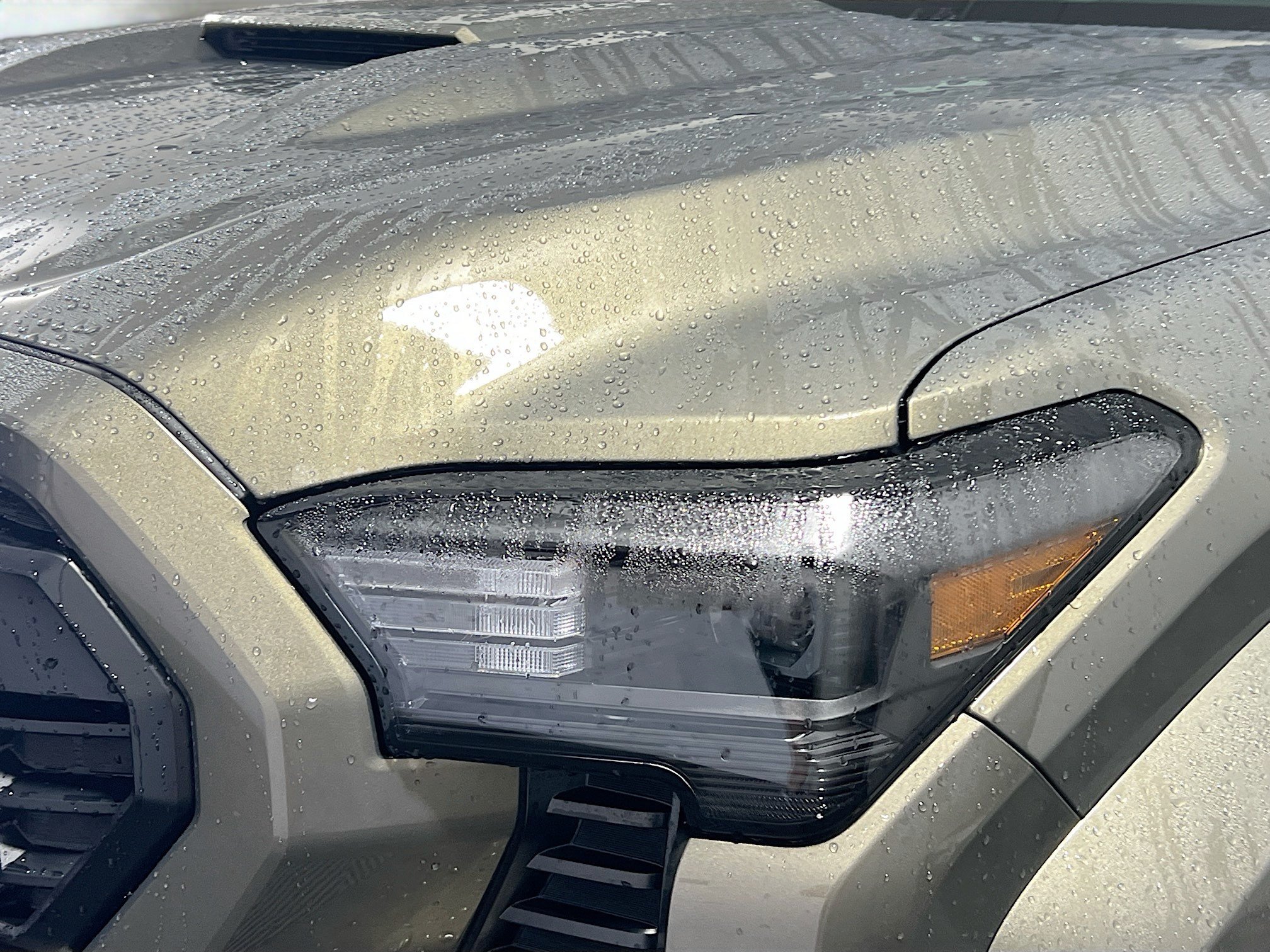 Used 2025 Toyota Tacoma TRD Sport AWD/4WD image 11