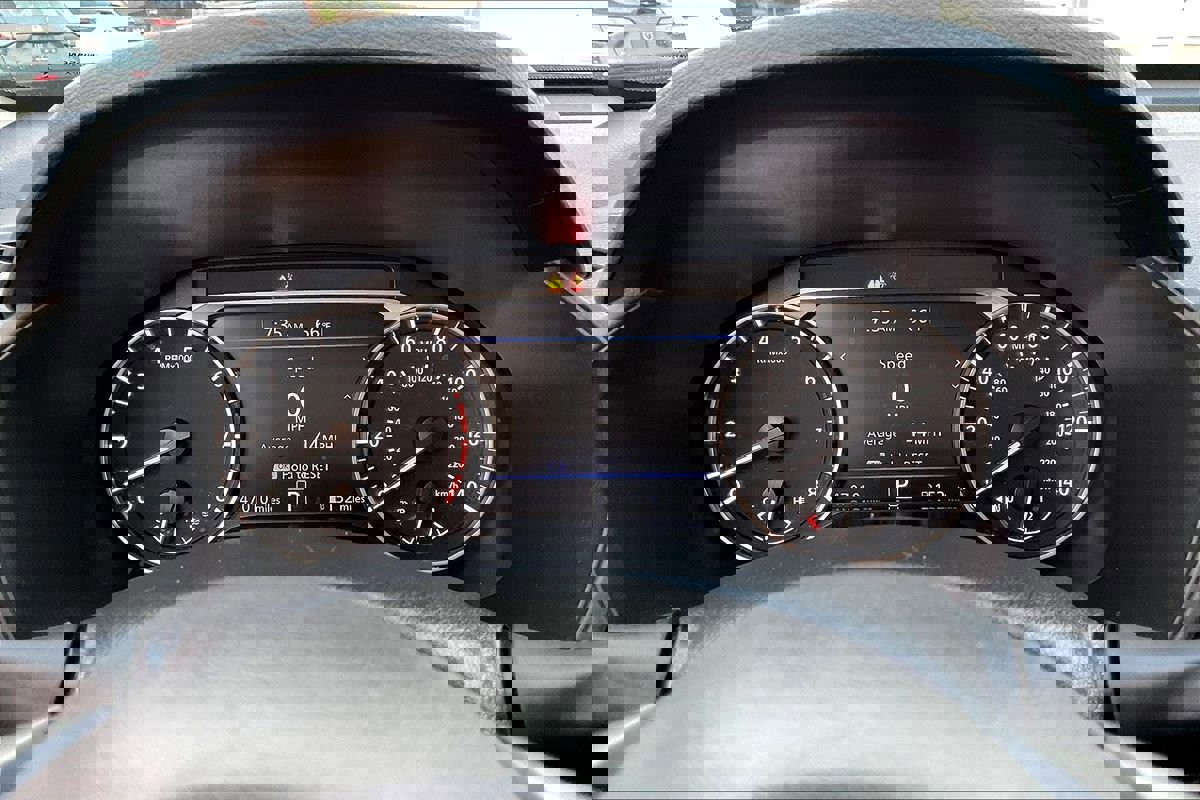 Used 2024 Nissan Altima 2.5 SV image 17