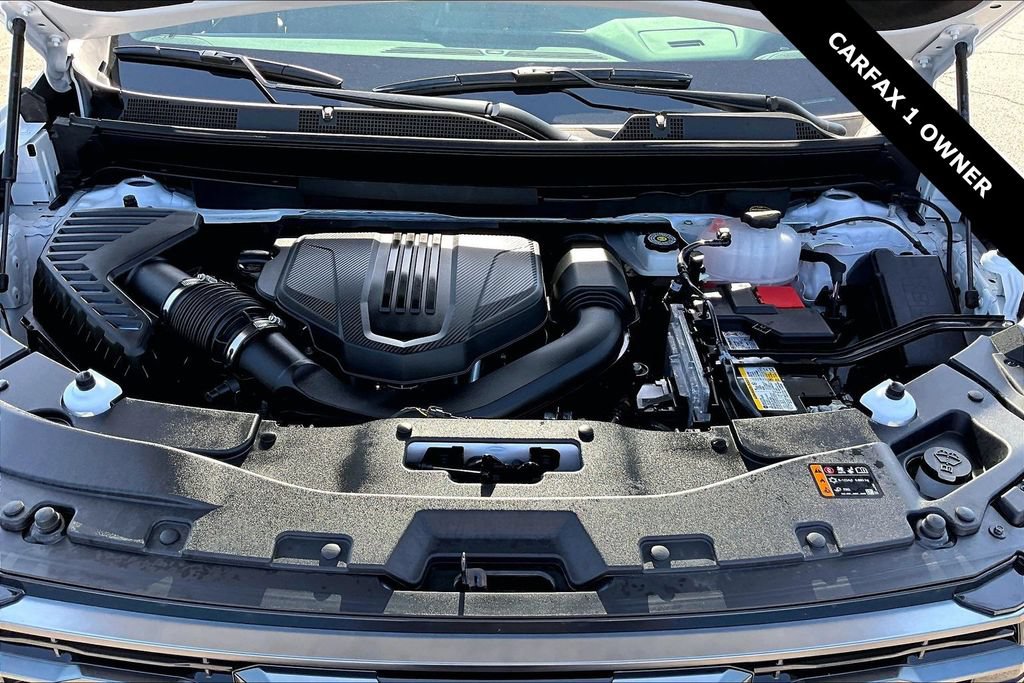 Used 2026 GMC Acadia AT4 AWD/4WD image 30