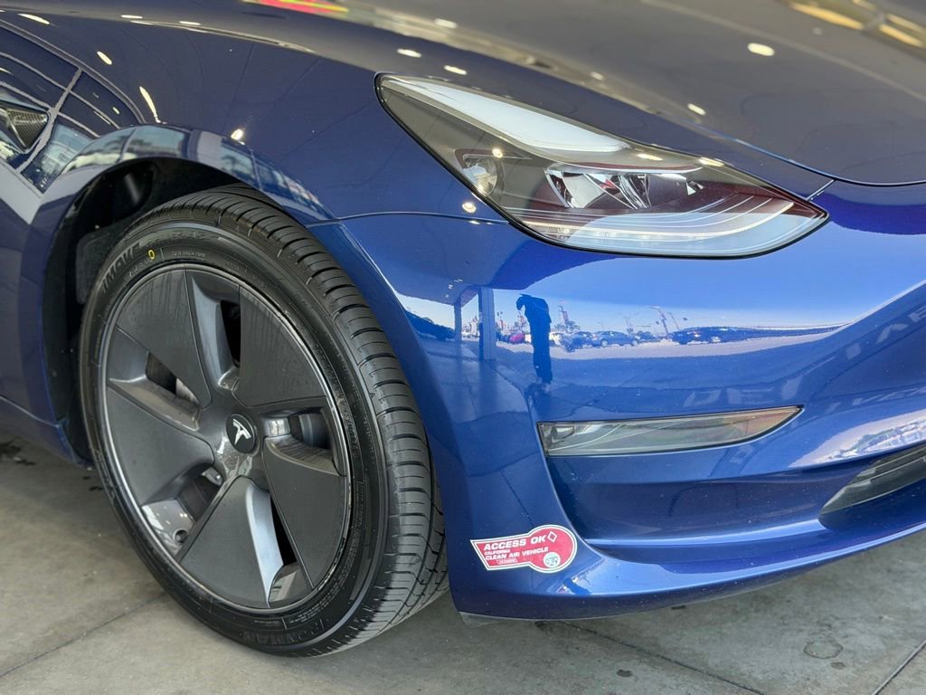 Used 2023 Tesla Model 3 Standard Range RWD image 8