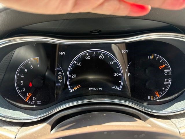 Used 2016 Jeep Grand Cherokee Overland RWD image 14