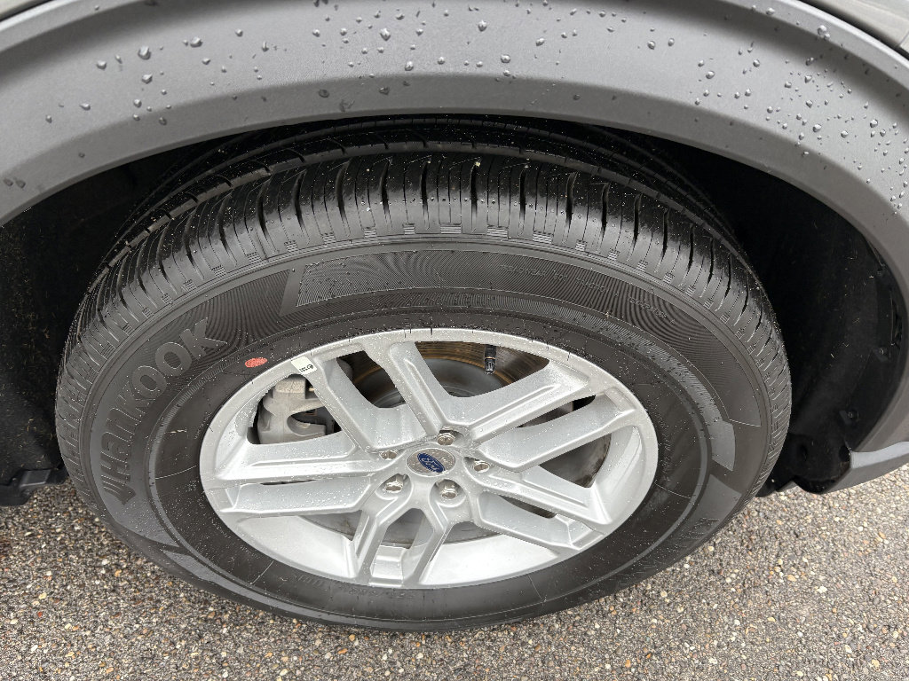 New 2026 Ford Explorer Active image 11