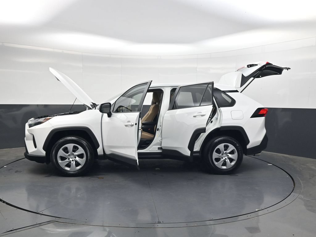 Used 2025 Toyota RAV4 LE FWD image 36