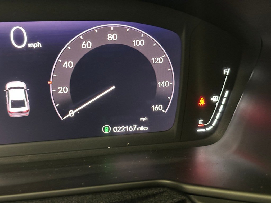 Used 2024 Honda Accord EX image 3