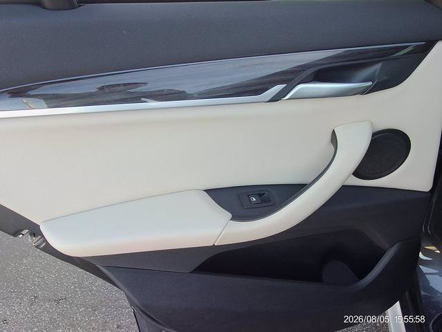 Used 2021 BMW X1 xDrive28i w/ Convenience Package AWD/4WD image 16
