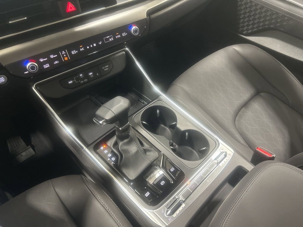 New 2026 Kia Carnival SX w/ SX Dark Edition Package image 19