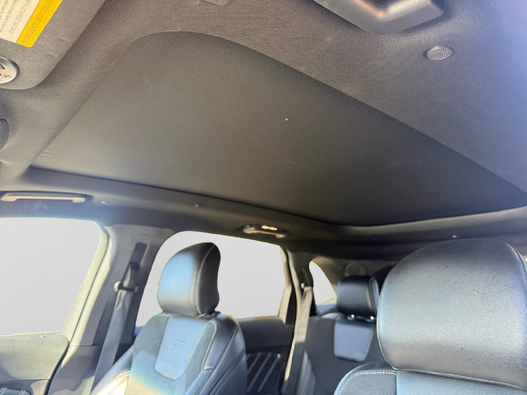 Used 2019 Ford Edge ST w/ Equipment Group 401A AWD/4WD image 15