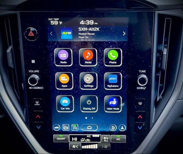 Used 2025 Subaru Crosstrek 2.0i Premium image 12