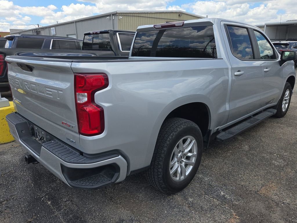 Used 2022 Chevrolet Silverado 1500 RST image 2