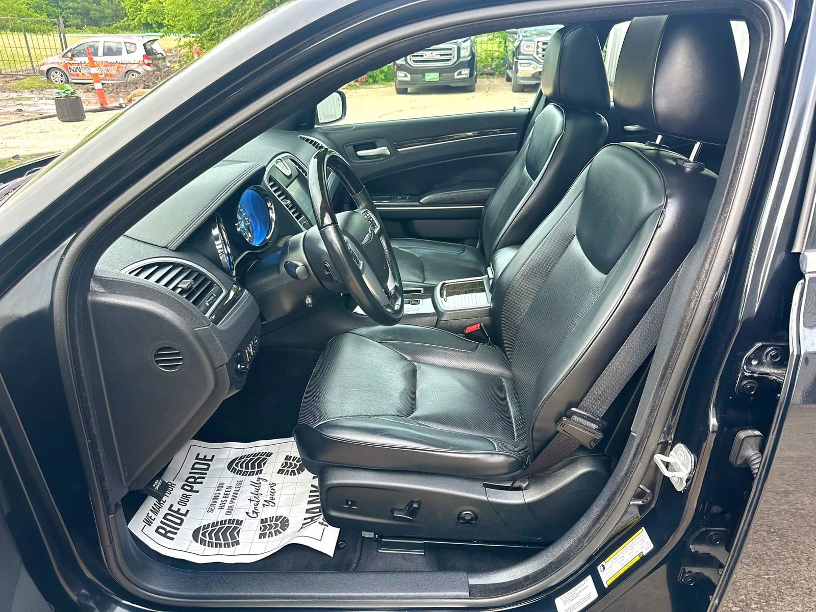 Used 2013 Chrysler 300 C w/ Harman Kardon Audio Group RWD image 10