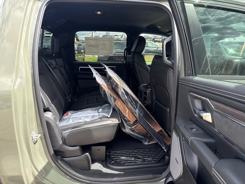 New 2026 RAM 1500 Laramie AWD/4WD image 26