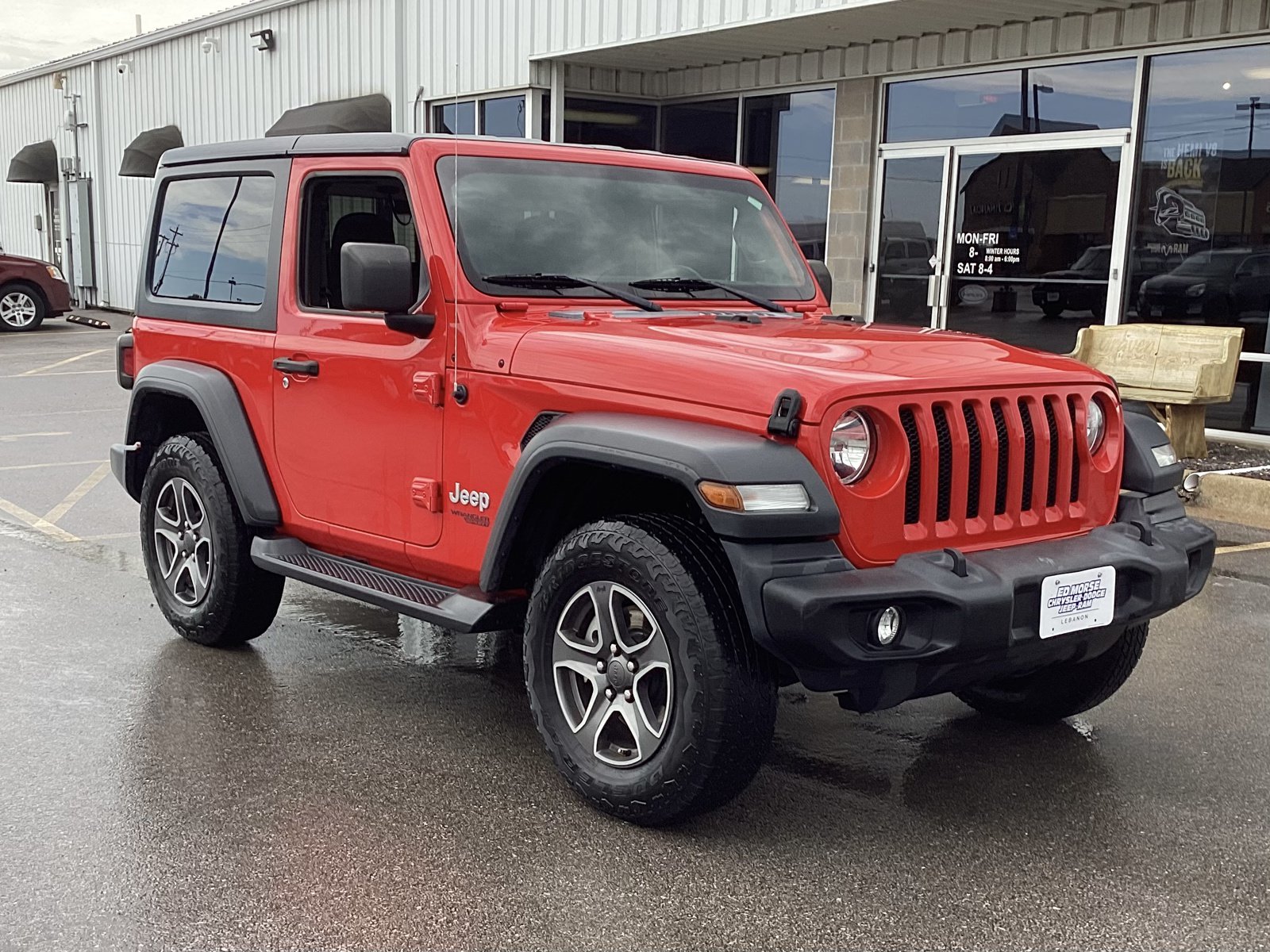 Used 2019 Jeep Wrangler Sport AWD/4WD image 2