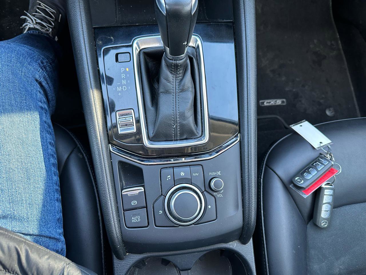 Used 2019 MAZDA CX-5 Touring image 16