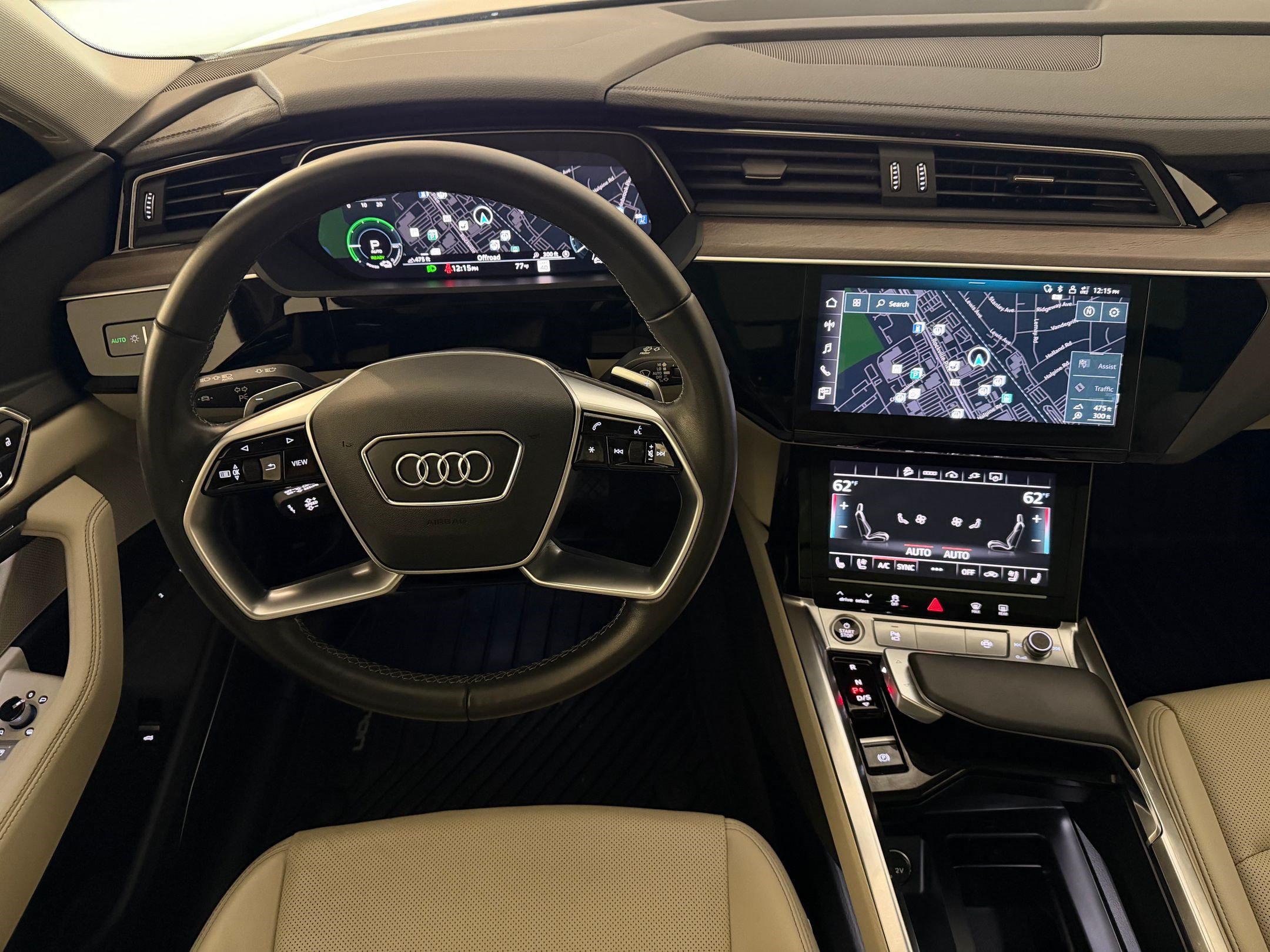 Used 2024 Audi Q8 e-tron Premium Plus w/ Premium Plus Package AWD/4WD image 28