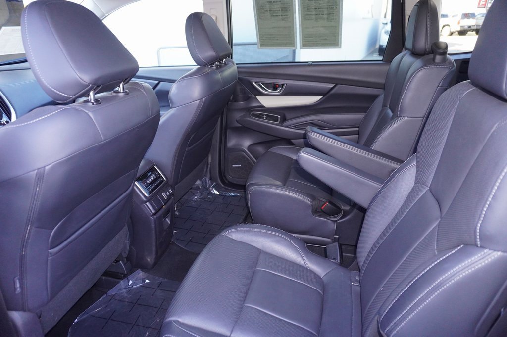 Used 2020 Subaru Ascent Limited w/ Technology Package image 12