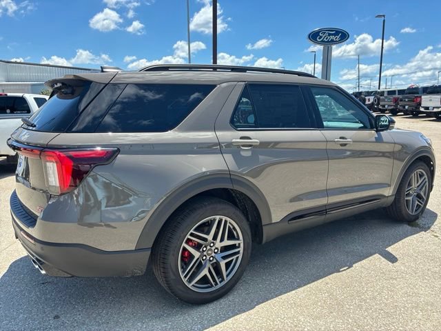 New 2026 Ford Explorer ST w/ Sun And Sound Package AWD/4WD image 9