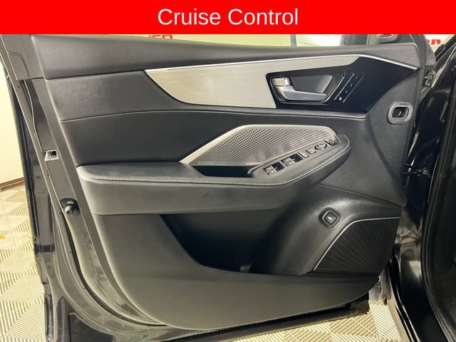 Used 2023 Acura MDX w/ Technology Package AWD/4WD image 12