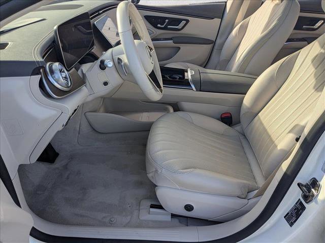 Used 2022 Mercedes-Benz EQS 450+ Sedan image 17