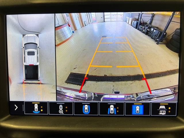 Used 2021 GMC Sierra 1500 Denali w/ Technology Package AWD/4WD image 21