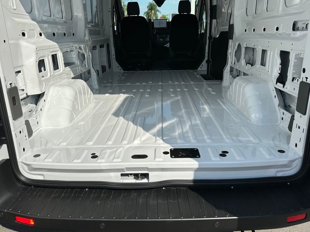 New 2026 Ford Transit 250 Low Roof image 10