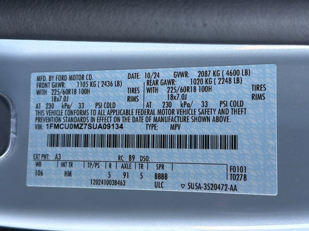 Used 2025 Ford Escape ST-Line w/ Equipment Group 301A image 43