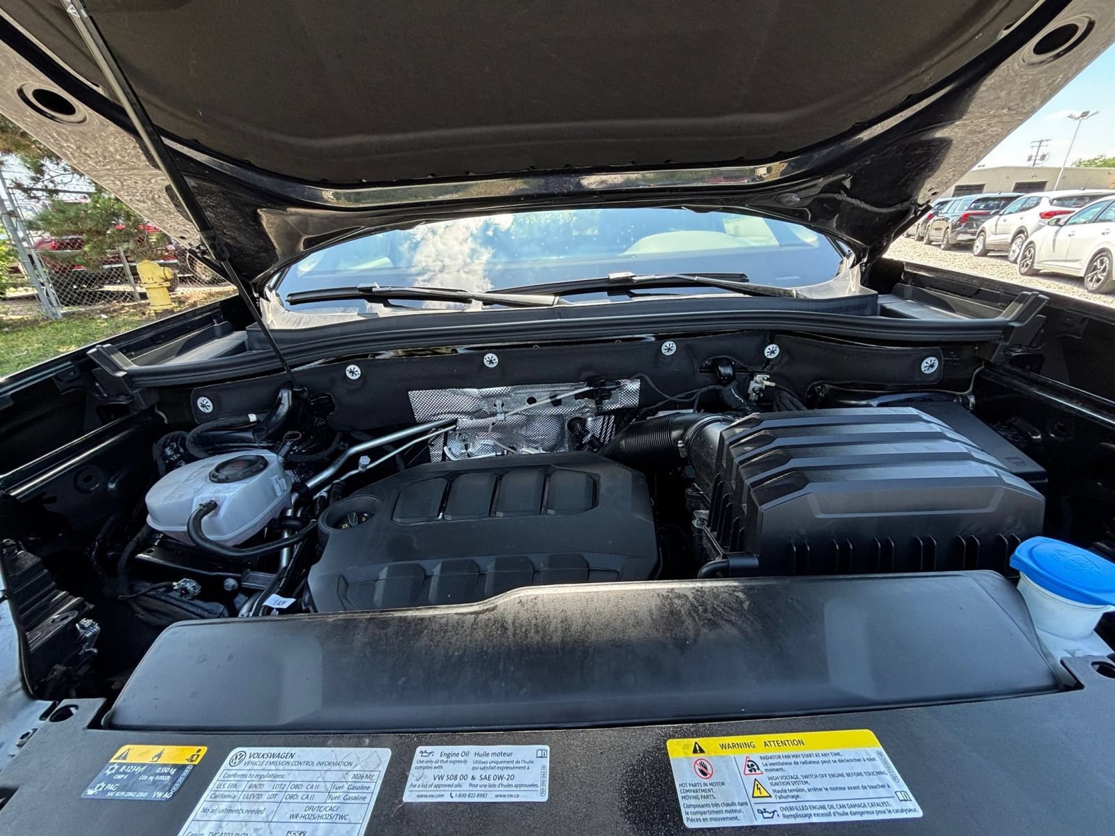 Used 2026 Volkswagen Atlas Cross Sport SE FWD image 34