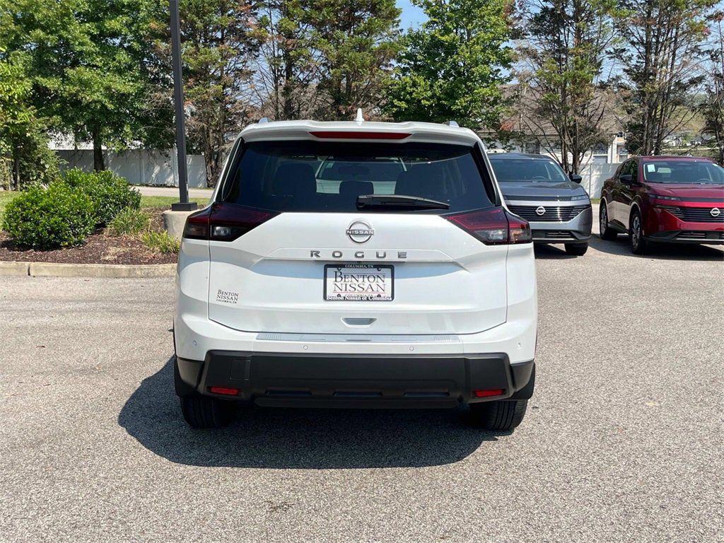 New 2026 Nissan Rogue SV image 5
