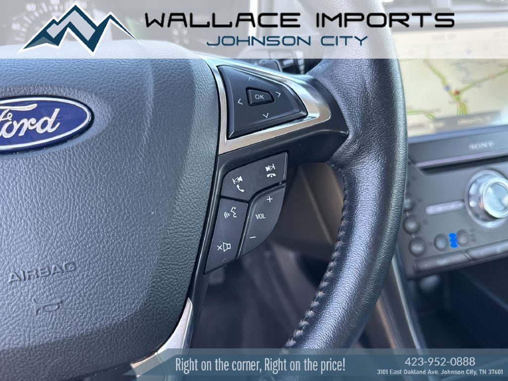Used 2020 Ford Fusion Titanium AWD/4WD image 31