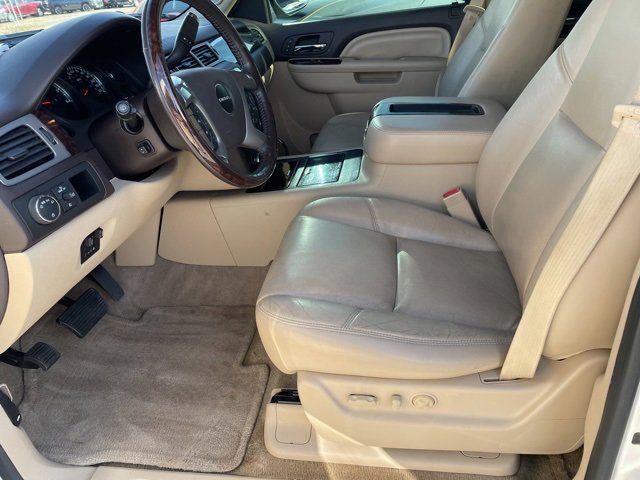 Used 2012 GMC Yukon XL Denali image 5