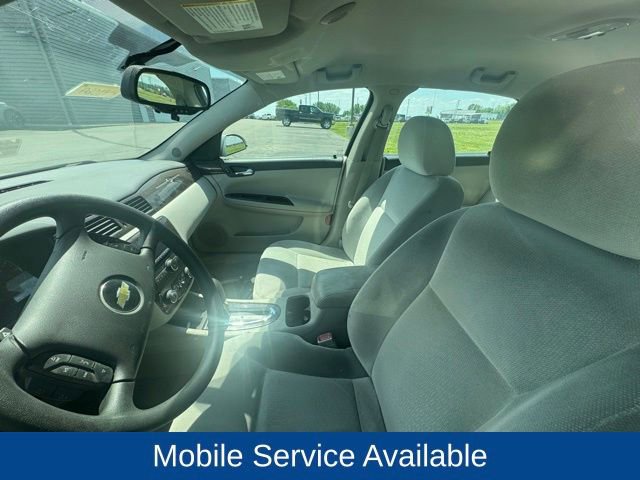 Used 2016 Chevrolet Impala LT FWD image 5
