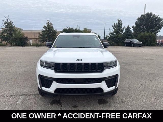Used 2026 Jeep Grand Cherokee Limited w/ Limited Altitude Package AWD/4WD image 9