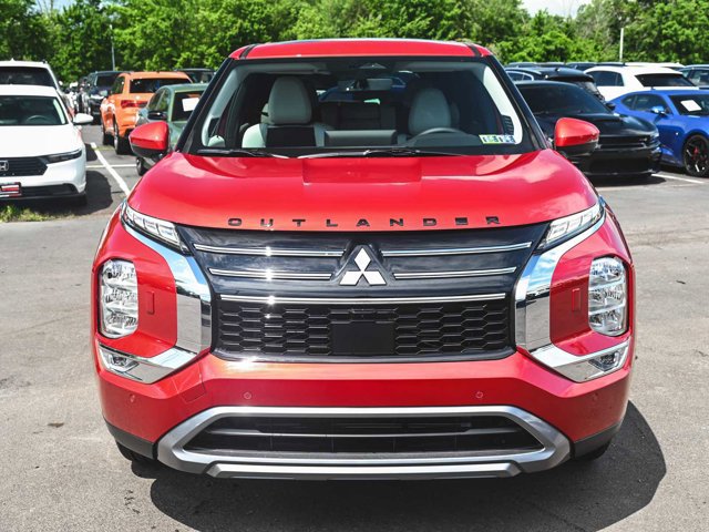 New 2025 Mitsubishi Outlander SE AWD/4WD image 2