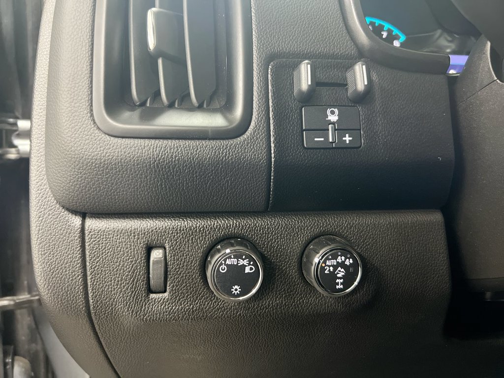 Used 2021 Chevrolet Colorado ZR2 AWD/4WD image 19