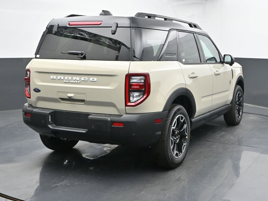 New 2025 Ford Bronco Sport Outer Banks w/ Outer Banks Tech Package+ image 9