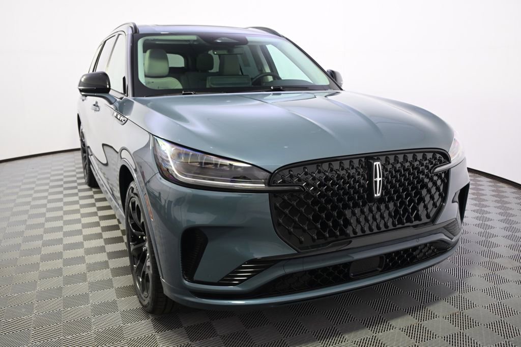 New 2026 Lincoln Aviator AWD image 9