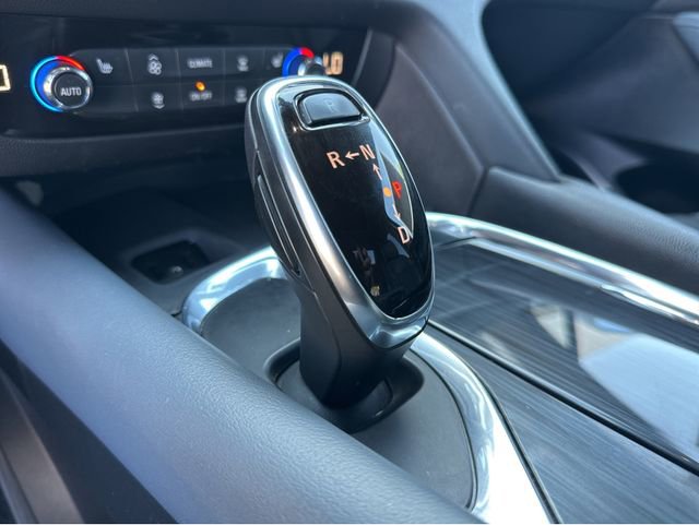 Used 2019 Buick Enclave Essence image 30