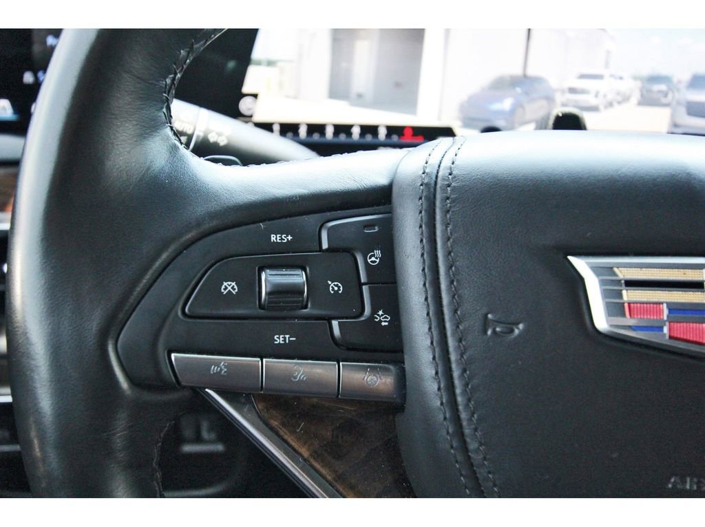 Used 2021 Cadillac Escalade ESV Sport Platinum w/ Heavy-Duty Trailer Package AWD/4WD image 16