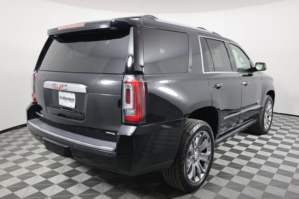 Used 2019 GMC Yukon Denali image 2
