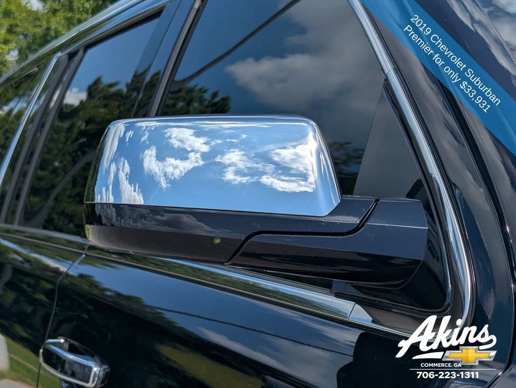 Used 2019 Chevrolet Suburban Premier AWD/4WD image 12