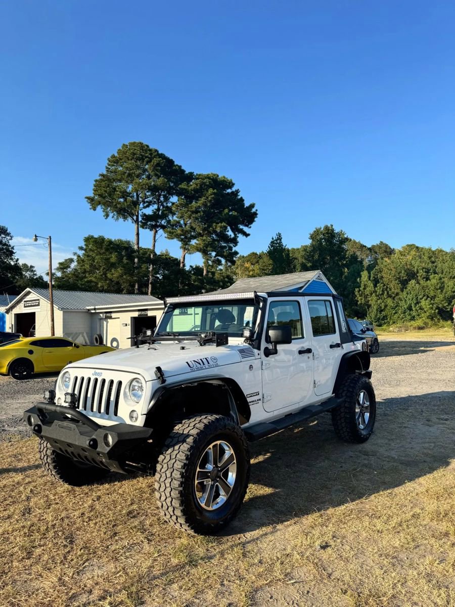 Used 2017 Jeep Wrangler Unlimited Sport w/ Connectivity Group image 3