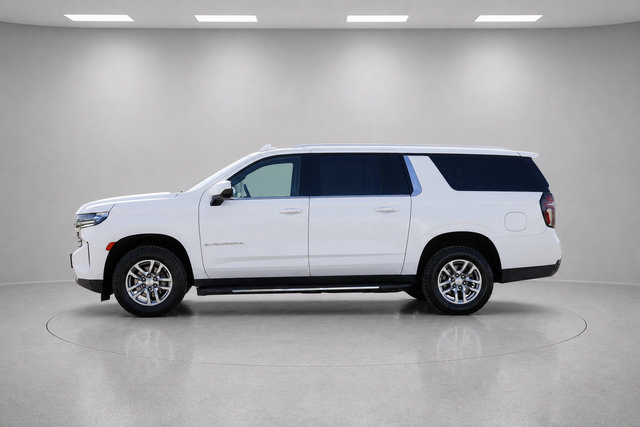 Used 2024 Chevrolet Suburban LT AWD/4WD image 6
