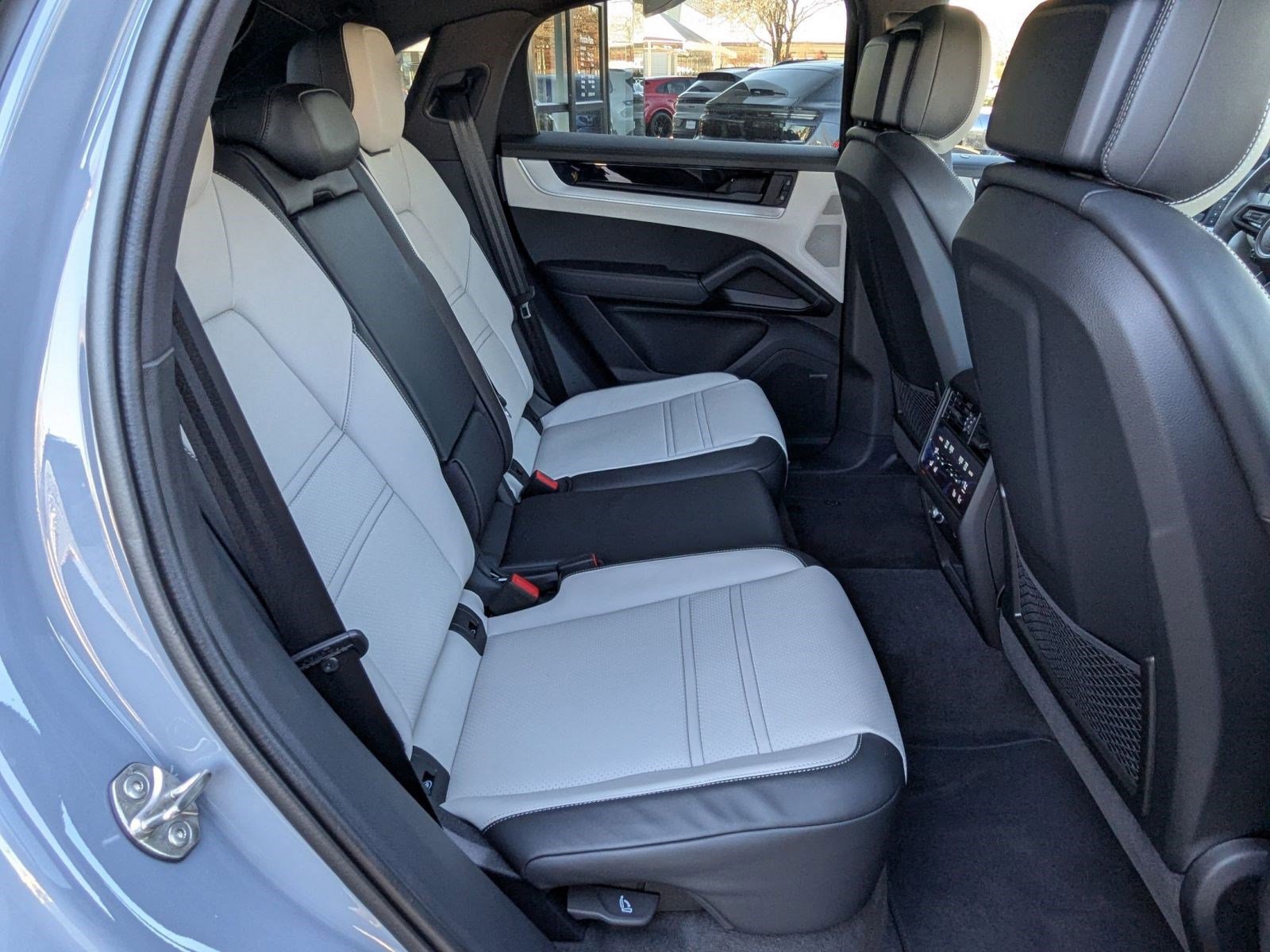 New 2026 Porsche Cayenne Coupe image 24