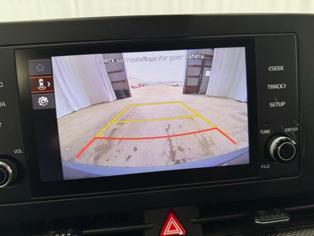 Used 2024 Kia Sportage LX image 20