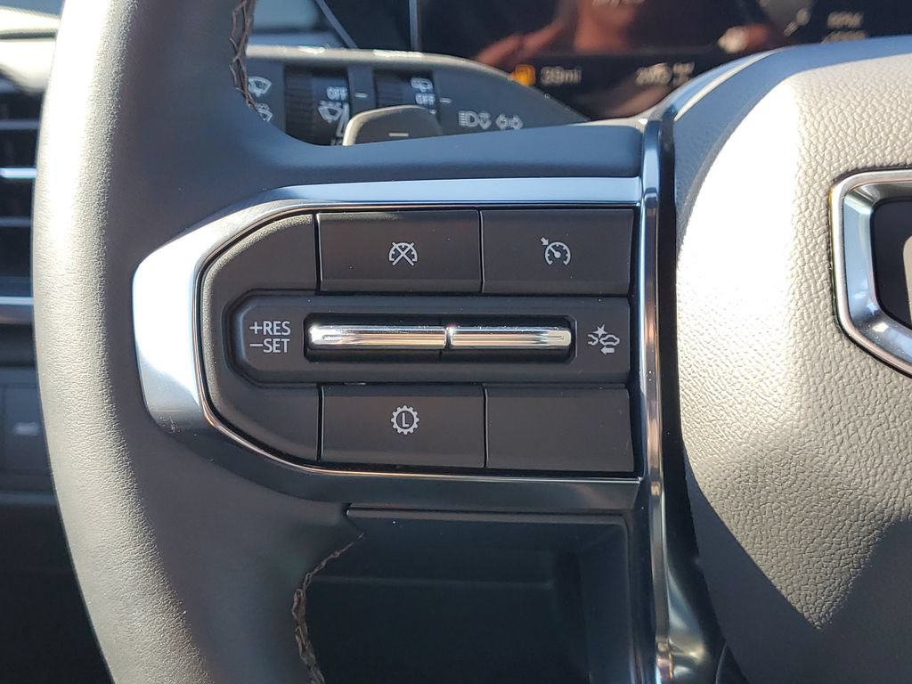 Used 2024 GMC Acadia AT4 w/ LPO, Floor Liner Package AWD/4WD image 24