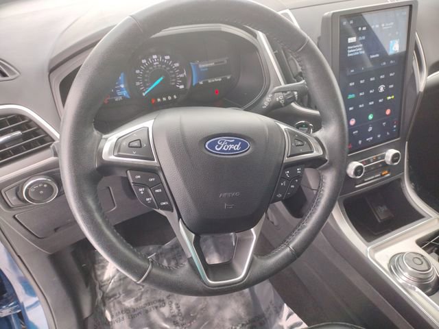 Used 2022 Ford Edge SEL image 25
