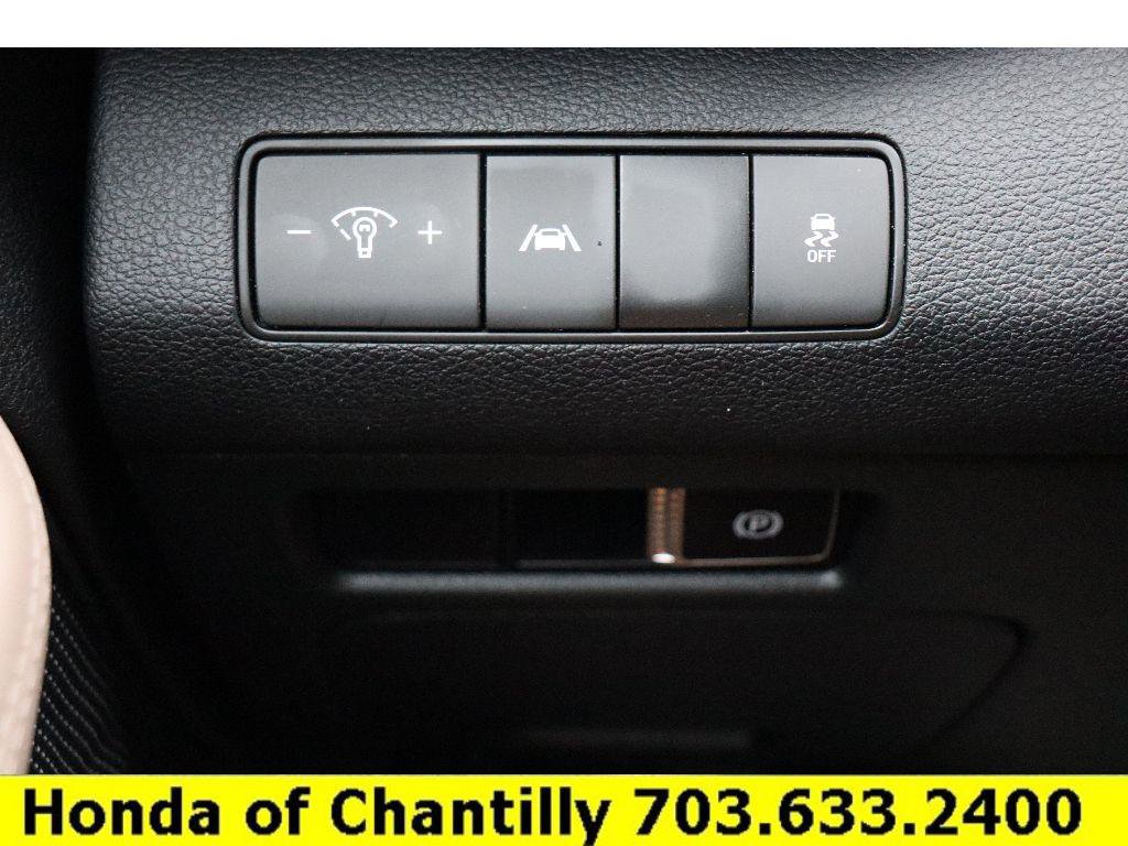 Used 2023 Hyundai Santa Fe SE w/ Cargo Package image 19