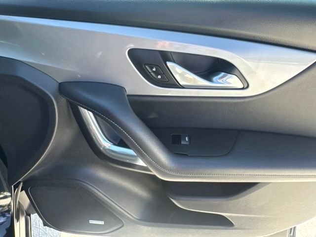 Used 2019 Chevrolet Blazer LT w/ Sound & Technology Package FWD image 22