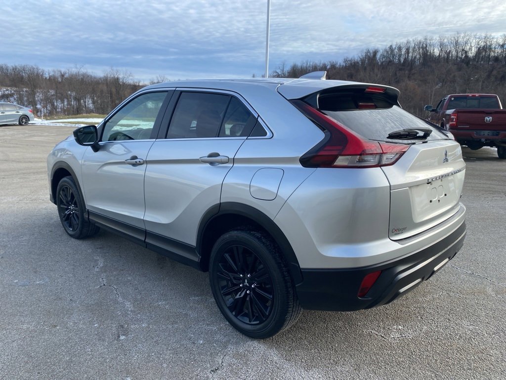 Used 2024 Mitsubishi Eclipse Cross LE image 5