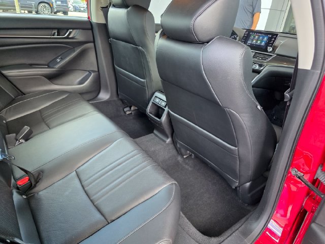 Used 2022 Honda Accord Sport Special Edition image 13